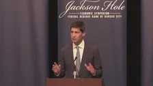 FRBウォーシュ議長が演説　物価の高止まり続けば「やるべき仕事がある」 今後の利上げに含み