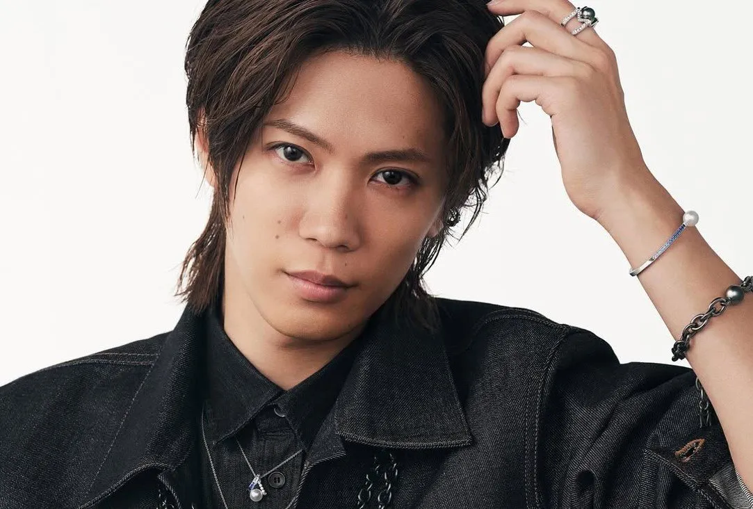 【 Number_i ・神宮寺勇太 】　デニムコーデにジュエリー輝く　最新ショットにファン反響　「神くん♥素敵過ぎる♥」「全てが爽やかで梅雨のジメジメ吹っ飛んだ」