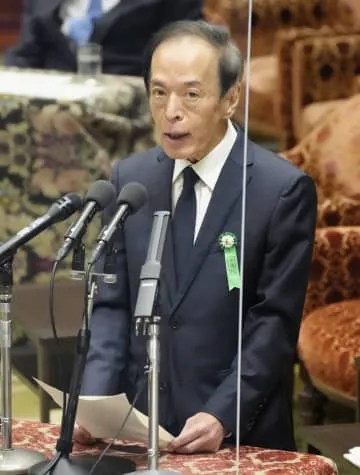 植田和男氏「金融緩和を継続」