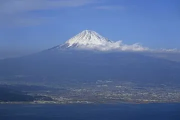 富士山噴火時、原則徒歩で避難