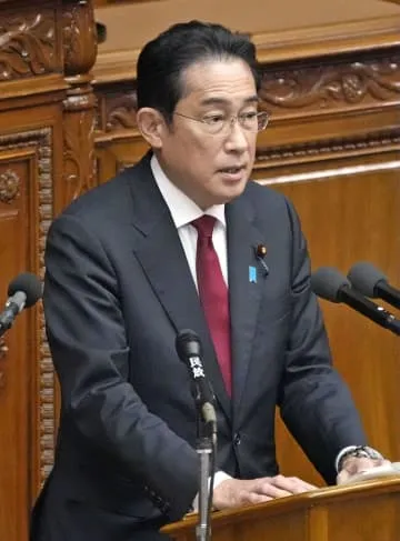 首相、防衛強化へ増税強調