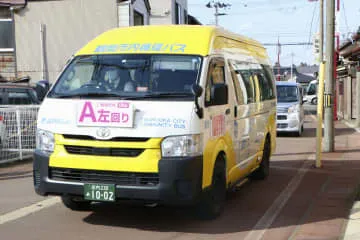 路線バス増便で乗客急伸、山形