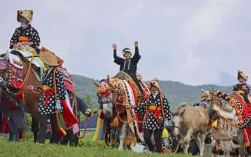 岩手で「チャグチャグ馬コ」