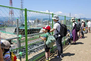 リニア工事の見学施設開園