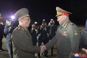 ロシア国防相、北朝鮮入り