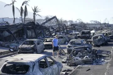 警報行き渡らず山火事被害拡大か