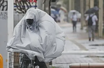 九州、四国の各地に線状降水帯