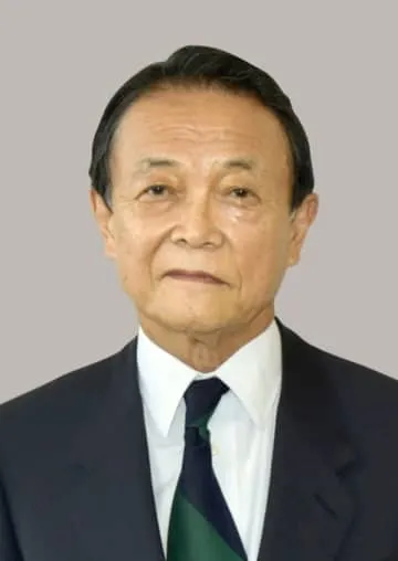 麻生氏「公明幹部に問題」