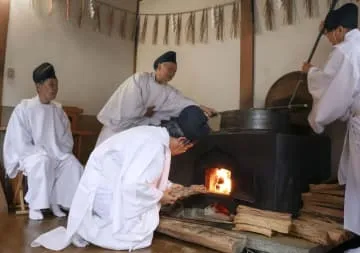 豊凶と天候、かゆで占う