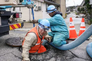 能登地震3カ月、避難8000人