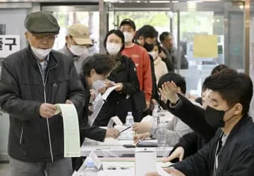 韓国総選挙、与党惨敗か