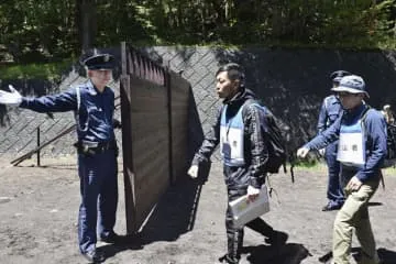 山梨側で富士山の規制リハーサル