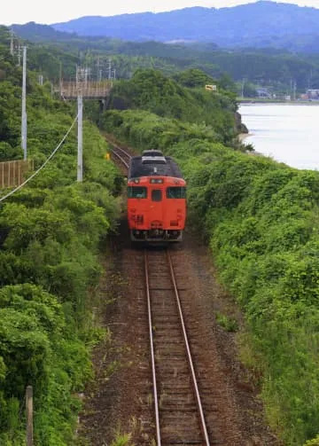 山陰線、一部区間で運転再開