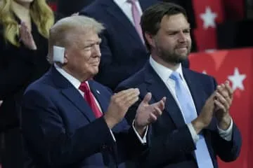 共和党、トランプ氏を正式指名