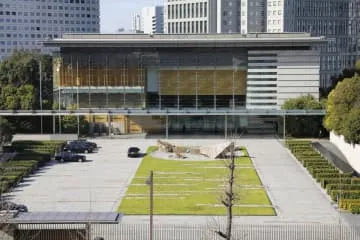 第三者機関が通信情報収集を監視