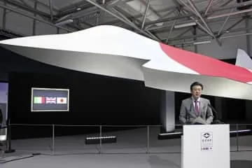 防衛相、次期戦闘機をPR