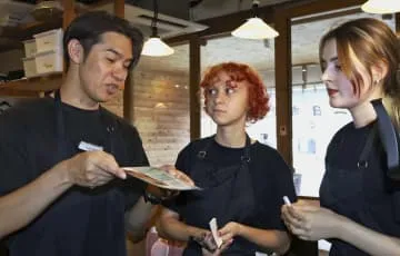 居酒屋でウクライナの伝統料理