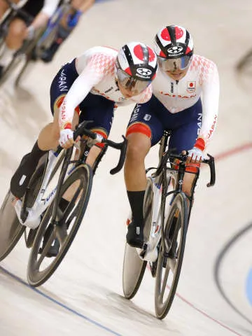 内野、垣田組は12位