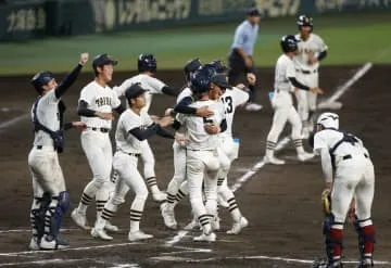 早実2―3大社