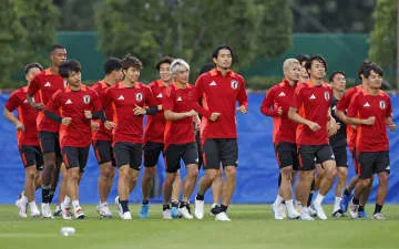 サッカー日本、全27選手で調整