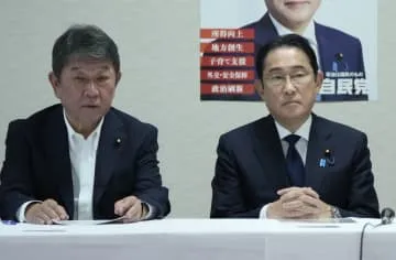 自民党幹事長の権限、首相移行へ