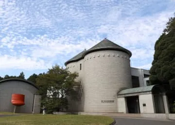 川村記念美術館の休館延期