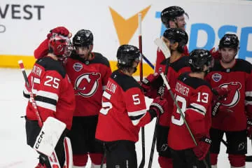 NHL開幕、デビルズが白星発進