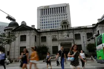 韓国4年5カ月ぶり利下げ