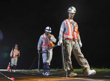 宮崎空港で不発弾の磁気探査