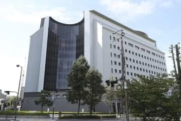 押し入れの箱から白骨遺体
