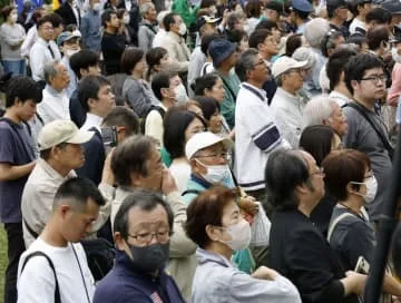 自民の公認候補側「迷惑千万だ」