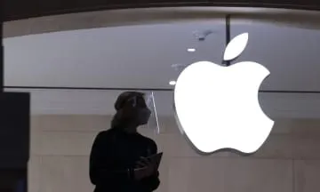米アップル、売上高6％増