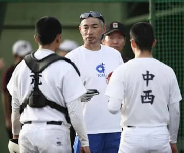 イチローさん岐阜高野球部を指導