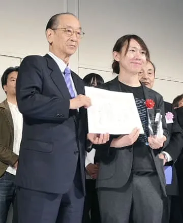 都知事選候補のSF作家に大賞