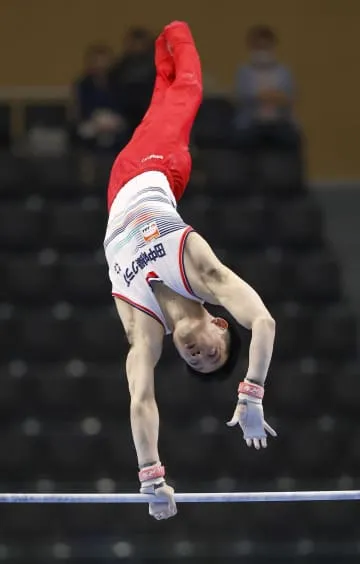 田中が鉄棒で決勝進出