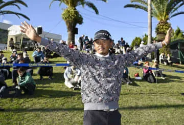 43歳岩田寛が逆転で7勝目