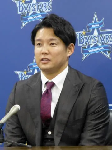 DeNA森原投手、1億円で更改