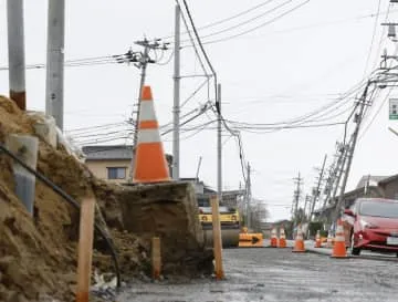 石川県内の雇用情勢を引き上げ