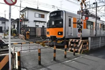 男性にプロレス技かけた疑い