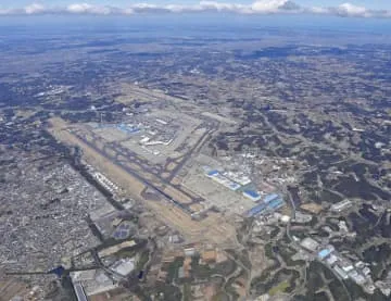 成田空港の発着上限34万回に