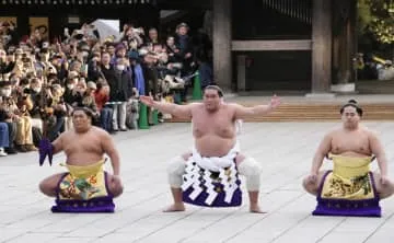 照ノ富士、明治神宮奉納土俵入り