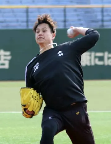 阪神の大竹、15勝以上が目標