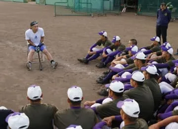 野球観を高校生に惜しみなく指導