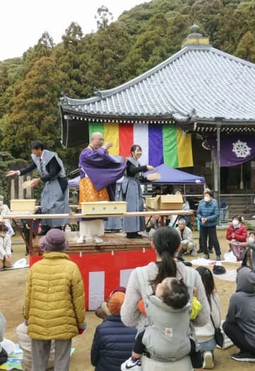 福の訪れ願い世界遺産で豆まき