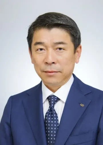 青山商事社長に遠藤泰三氏