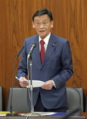 末松元文科相「全て事務所任せ」