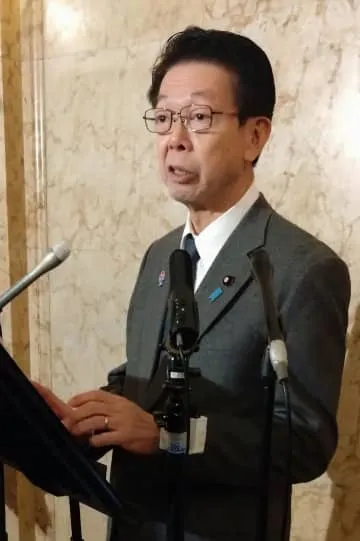 経産相「他社との連携を期待」