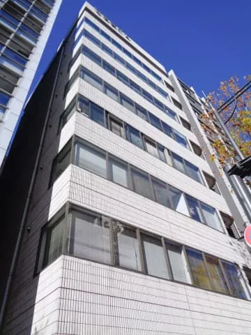 訴訟相次ぎ、9件で和解金支払い