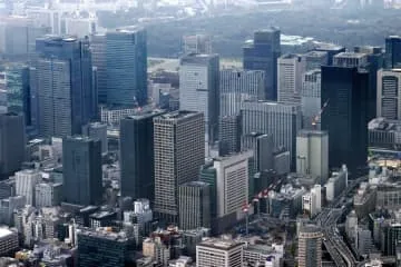 上場企業、4年連続最高益更新へ