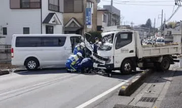 埼玉で車衝突、0歳児が意識不明